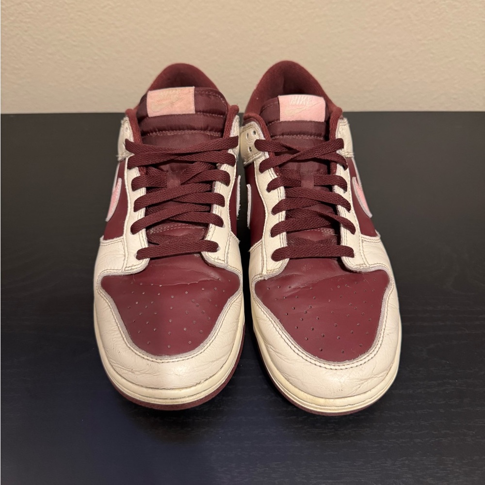 Size 10.5 Men Nike Dunk Low Premium Valentines Day